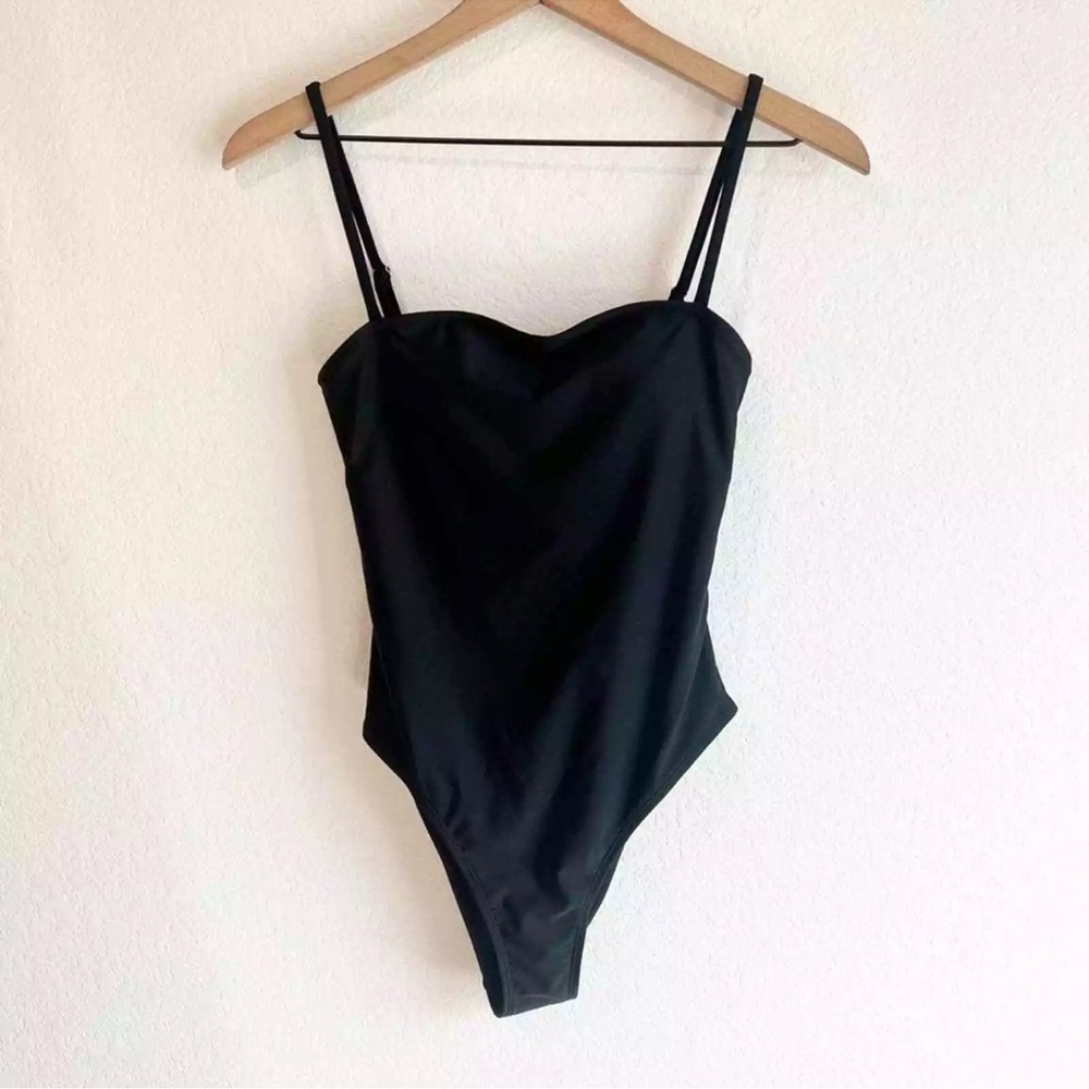 NWT Relleciga 1‎ Piece Black Swimsuit Size Small